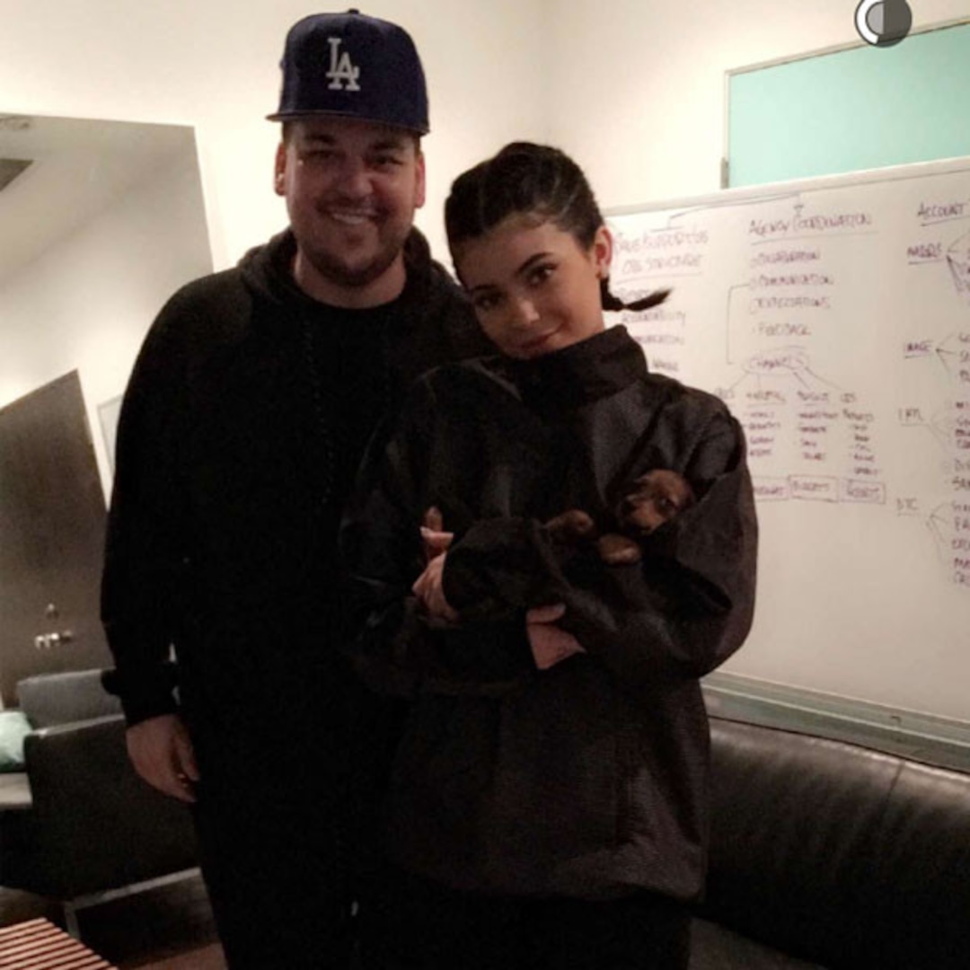 Rob Kardashian And Kylie Jenner Spotted Out Together For The First